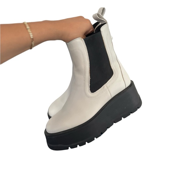 FREE PEOPLE Imogen Chelsea Platform Leather White Black Boots - Picture 4 of 14
